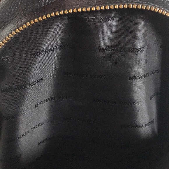 MICHAEL MICHAEL KORS Rhea Zip Backpack - Picture 4 of 5